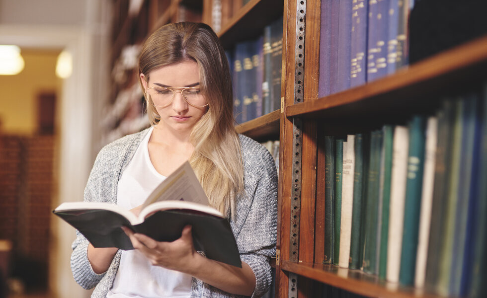Parecer do CEEd/RS orienta sobre funcionamento das bibliotecas escolares